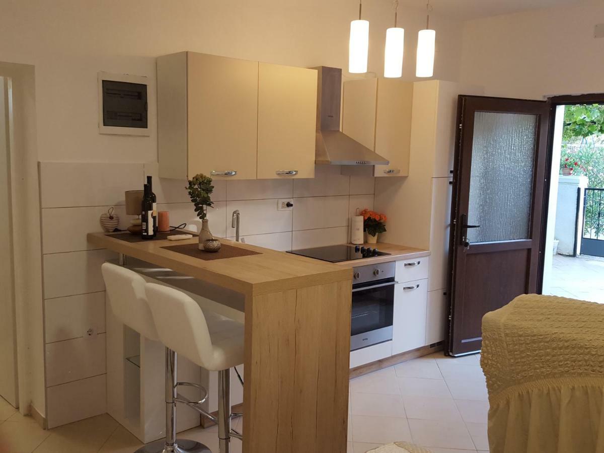 Studio Apartman D&D Banjole Zewnętrze zdjęcie