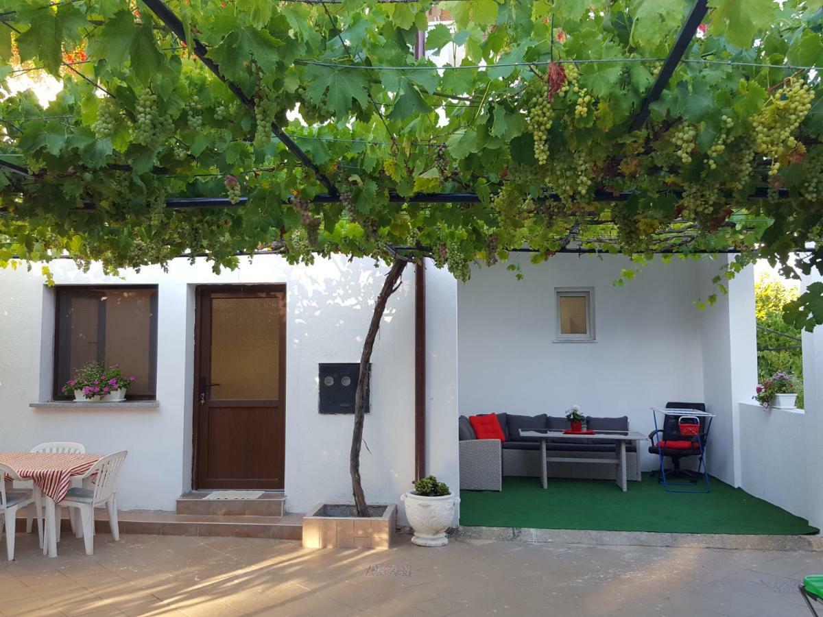 Studio Apartman D&D Banjole Zewnętrze zdjęcie