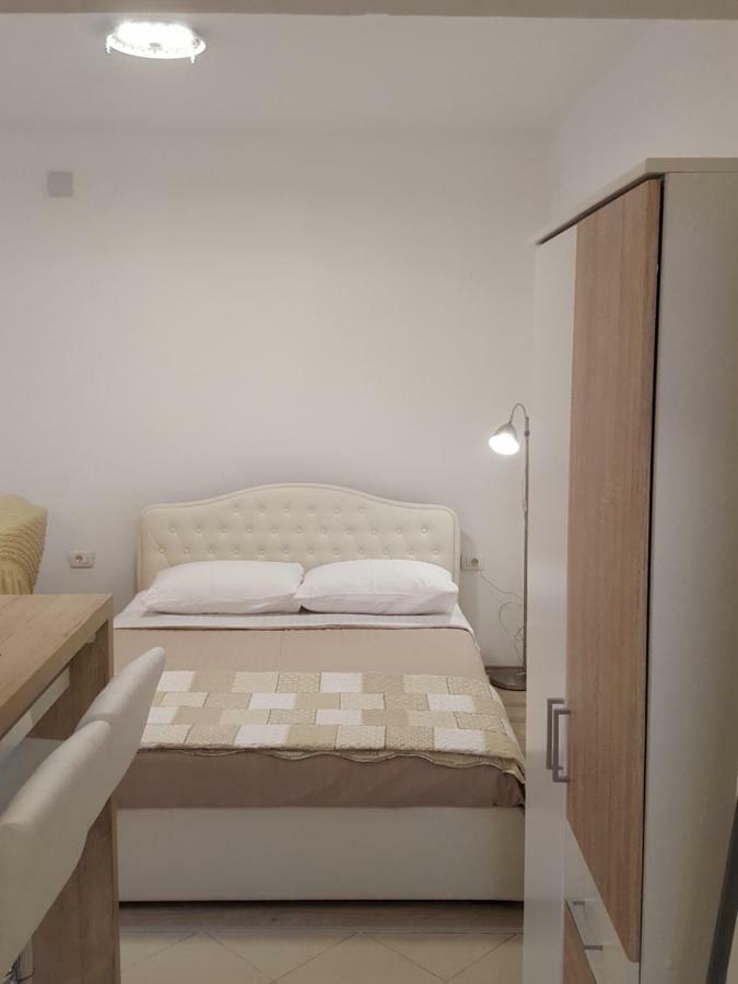 Studio Apartman D&D Banjole Zewnętrze zdjęcie
